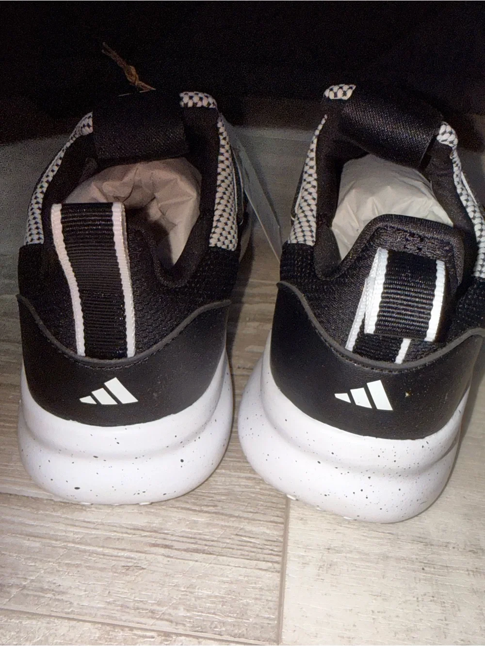 Adidas Lite Racer Adapt 7.0 Kids Size 4 Black White Cloudfoam NWT